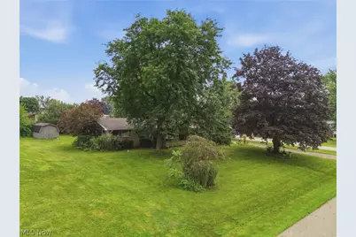 5266 Glenhaven Avenue, Louisville, OH 44641 - Photo 3