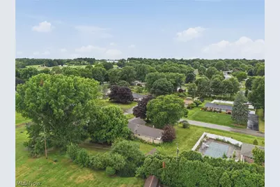 5266 Glenhaven Avenue, Louisville, OH 44641 - Photo 17