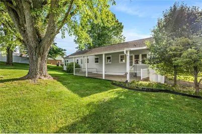 217 Harbel Drive, St Clairsville, OH 43950 - Photo 5