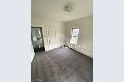 1383 Curtis Street #2 up, Akron, OH 44301 - Photo 9