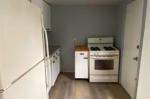 1383 Curtis St, Akron, OH 44301 - Photo 5