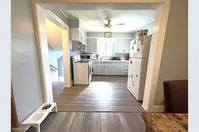 274 Bon Air Avenue, Elyria, OH 44035 - Photo 13