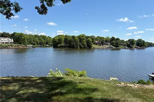 1047 Lode Star Dr, Roaming Shores, OH 44085 - Photo 9