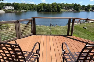 1047 Lode Star Dr, Roaming Shores, OH 44085 - Photo 5