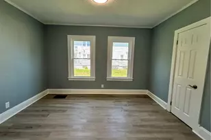 3918 Martin Luther King Jr Dr, Loveland, OH 44105 - Photo 13