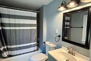 3918 Martin Luther King Jr Dr, Loveland, OH 44105 - Photo 15
