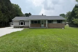5326 Pioneer Trail, Mantua, OH 44255 - Photo 3