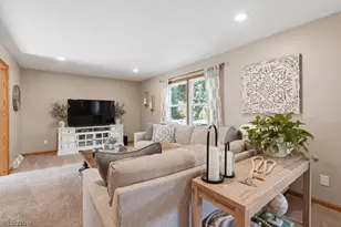5078 Fox Ridge Dr, Green, OH 44720 - Photo 21
