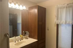 6800 Strathmore Dr, Valleyview, OH 44125 - Photo 25