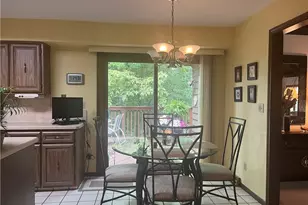 6800 Strathmore Dr, Valleyview, OH 44125 - Photo 13