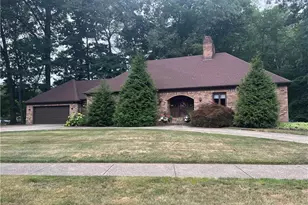 6800 Strathmore Dr, Valleyview, OH 44125 - Photo 1