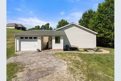 51554 Rehm Road, St Clairsville, OH 43950 - Photo 3