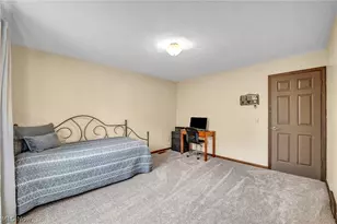 7791 Edgewood Ln, Green Hills, OH 44131 - Photo 25