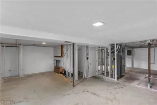 335 Chestnut St, Andover, OH 44003 - Photo 21