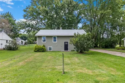 335 Chestnut Street, Andover, OH 44003 - Photo 1