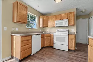 9598 Greenmeadow Rd, Windham, OH 44288 - Photo 7
