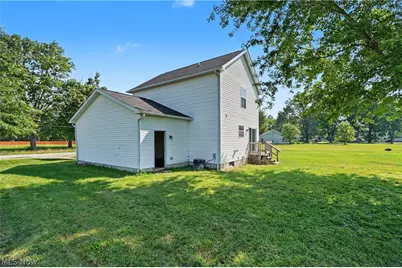 9598 Greenmeadow Road, Windham, OH 44288 - Photo 25