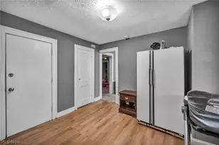 12109 Holborn Ave, Loveland, OH 44105 - Photo 29