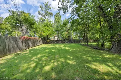 12109 Holborn Avenue, Loveland, OH 44105 - Photo 39