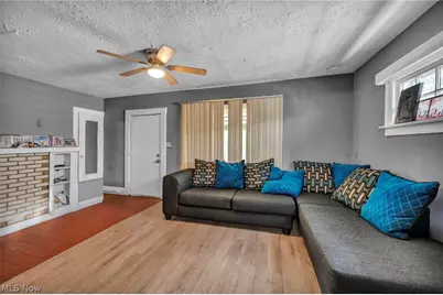 12109 Holborn Avenue, Loveland, OH 44105 - Photo 11