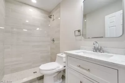2758 Oak Street, Willoughby Hills, OH 44094 - Photo 39