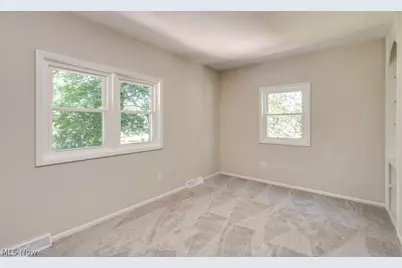 2758 Oak Street, Willoughby Hills, OH 44094 - Photo 33