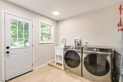 2758 Oak Street, Willoughby Hills, OH 44094 - Photo 23