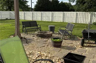 1560 Fairway Dr, Lima, OH 45805 - Photo 7
