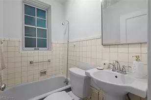 13605 Shaker Blvd, Loveland, OH 44120 - Photo 21