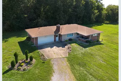 2441 Stocker Avenue, Youngstown, OH 44505 - Photo 3