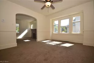 928 Delia Ave, Akron, OH 44320 - Photo 13