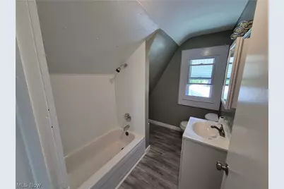 2095 W 103rd Street, Loveland, OH 44102 - Photo 11