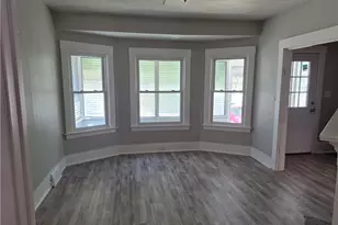2095 W 103rd St, Loveland, OH 44102 - Photo 3