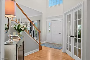 215 Beaumont Trail, Aurora, OH 44202 - Photo 3
