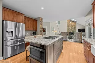215 Beaumont Trail, Aurora, OH 44202 - Photo 15