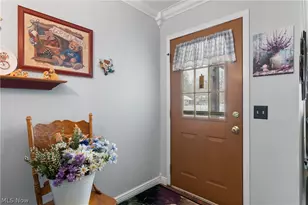 5051 Fox Ridge Dr, Green, OH 44720 - Photo 17