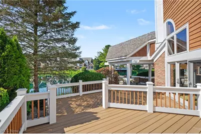 3644 Sparrow Pond Circle, Akron, OH 44333 - Photo 31