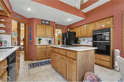 3644 Sparrow Pond Circle, Akron, OH 44333 - Photo 15