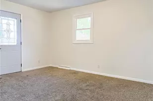 6727 Amsel Ave NE, Canton, OH 44721 - Photo 21