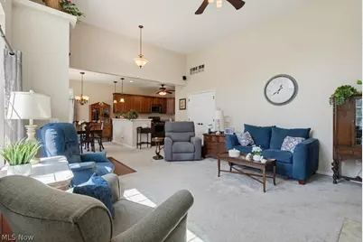 568 Hyannis Port Circle, Avon Lake, OH 44012 - Photo 5