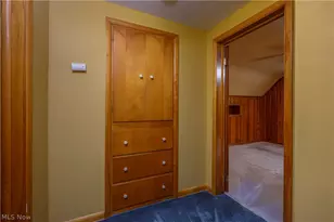 2035 Thornhill Dr, Akron, OH 44313 - Photo 19