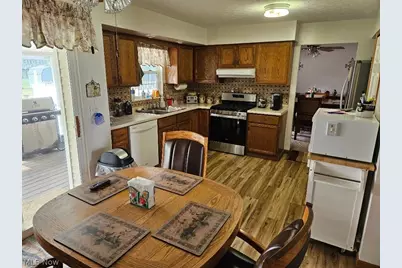 5188 S Main Street, Akron, OH 44319 - Photo 11