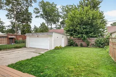 1515 Bunts Road, Oakwood, OH 44107 - Photo 31