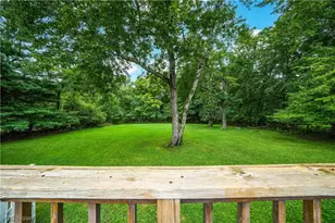8860 Crackel Rd, Chagrin Falls, OH 44023 - Photo 25