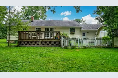 8860 Crackel Road, Chagrin Falls, OH 44023 - Photo 27