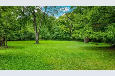 8860 Crackel Road, Chagrin Falls, OH 44023 - Photo 31