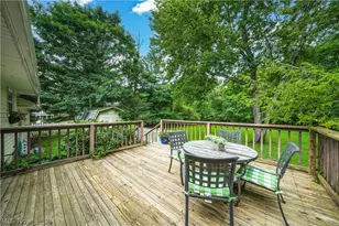 8860 Crackel Rd, Chagrin Falls, OH 44023 - Photo 23