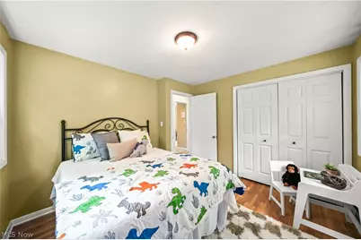 8860 Crackel Road, Chagrin Falls, OH 44023 - Photo 15