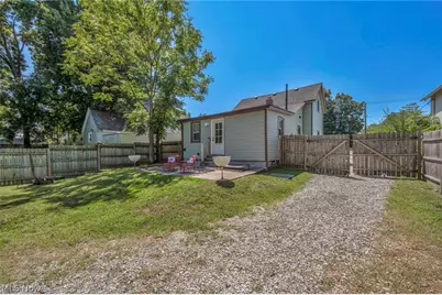 1007 Lake Avenue, Elyria, OH 44035 - Photo 37