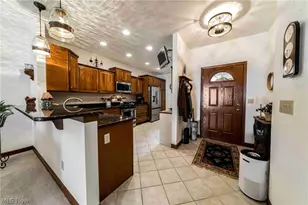 3000 Whispering Shores Dr, Vermilion, OH 44089 - Photo 11